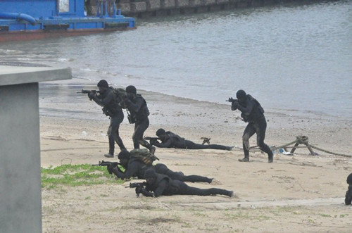 �_(t��i)�ɗ��ɲ�I(y��ng)�ع�����(zh��n)�ݾ�:������ꑾ��ʱ��棨�D��