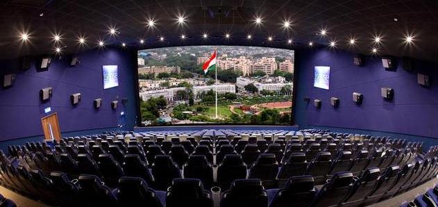 ���h(hu��n)��W(w��ng)��� ӛ�� �w�������_ý11��30��Ԯ����ӡ��˹̹�r�󡷈���Q��ӡ����߷�Ժ�����ö������Ӱǰ��횷�52����衣